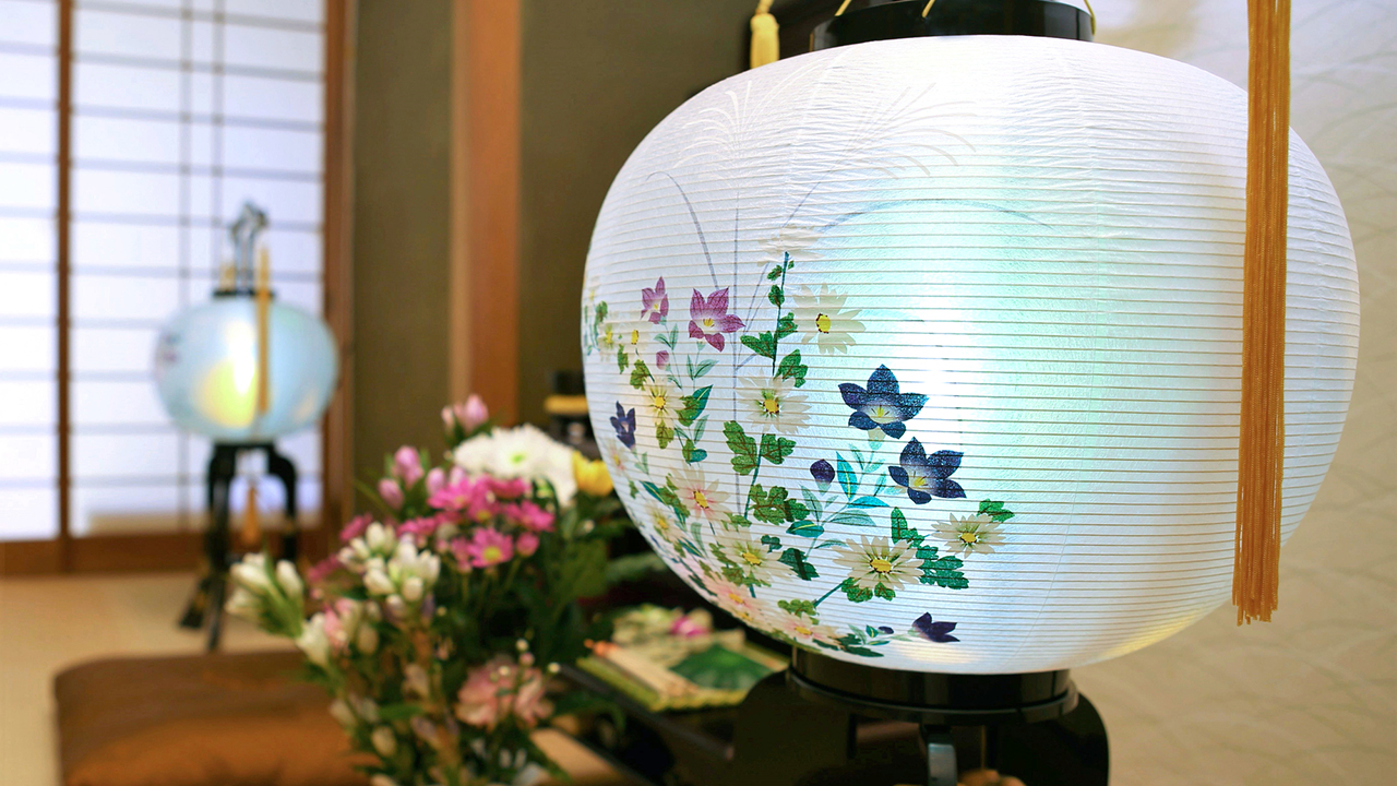 盆迎え火(7月13日)|意味や由来・広報PRに活用するポイントと事例を紹介