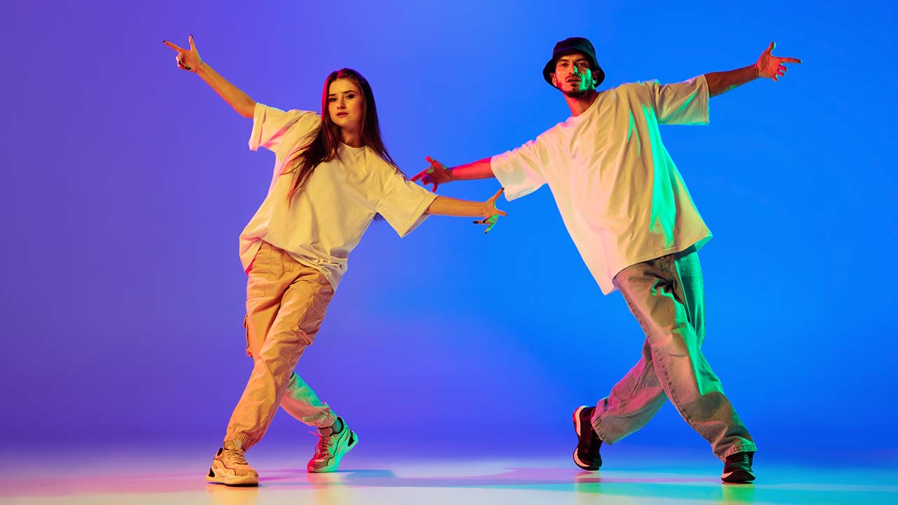 HipHopの記念日(11月12日)|意味や由来・広報PRに活用するポイントや事例を紹介