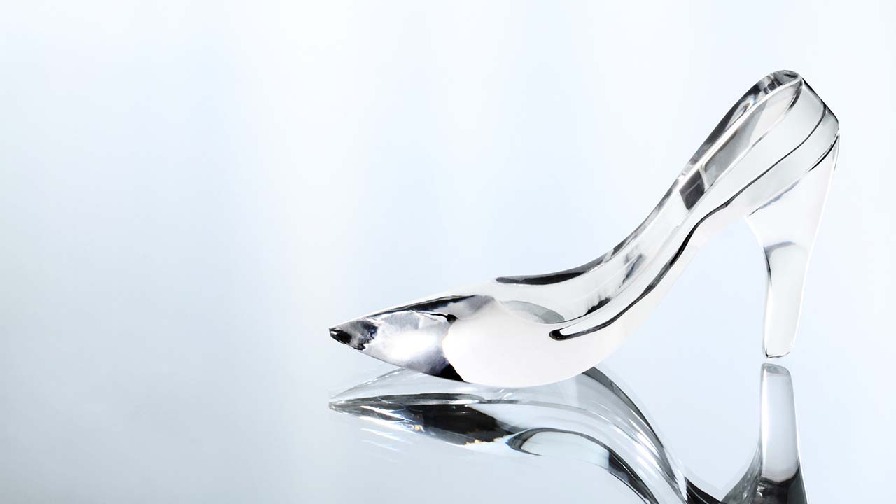 シンデレラの日(1月5日)|意味や由来・広報PRに活用するポイントと事例を紹介